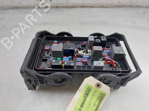 Used Fuse box OPEL INSIGNIA B Sports Tourer (Z18) 2.0 CDTi (35) (170 hp) 30743421