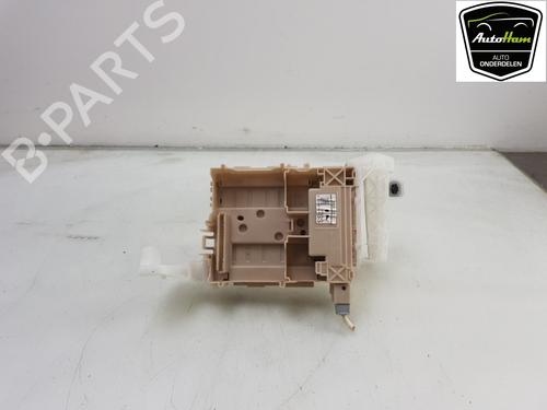 Used Fuse box PEUGEOT 108 1.0 VTi (69 hp) 12044500
