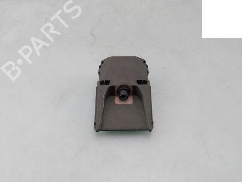 Used Camera Camera PEUGEOT 208 II (UB_, UP_, UW_, UJ_) e-208 (136 hp) 33956512 33956512