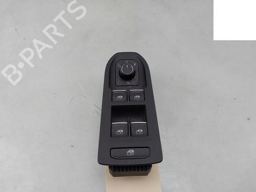 switch-vw-golf-viii-cd1-da1-2019-34057160 main image