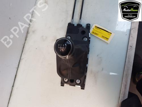Gear lever SEAT ARONA (KJ7, KJP) 1.0 TSI | BP18306257M90 
