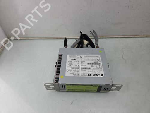 Used Electronic module RENAULT KADJAR (HA_, HL_) 1.2 TCe 130 (HLMR) (130 hp) 30587394