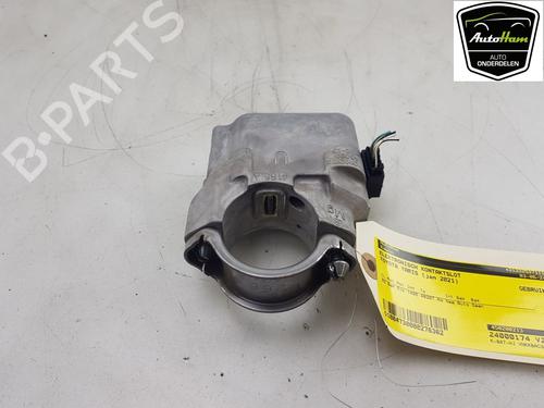 Used Switch TOYOTA YARIS (_P21_, _PA1_, _PH1_) 1.5 Hybrid (MXPH10, MXPH11) (116 hp) 18167215