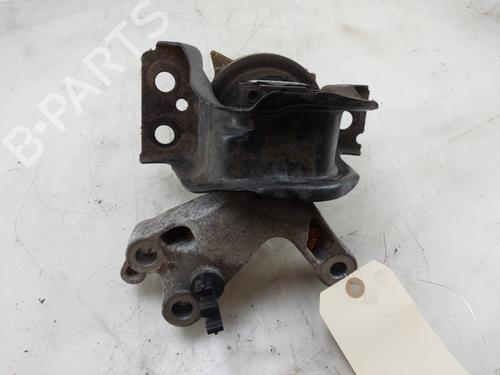 Used Engine mount RENAULT CAPTUR I (J5_, H5_) 1.2 TCe 120 (118 hp) 31851858