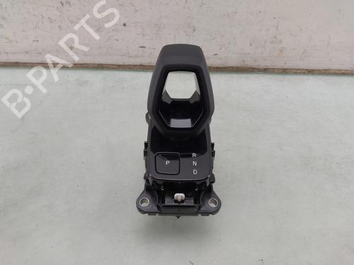gear-lever-polestar-polestar-2-534-2019-38746724 main image