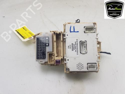 Used Fuse box Fuse box SUZUKI SWIFT III (MZ, EZ) 1.3 (RS413, ZC11S) (92 hp) 16192480 16192480
