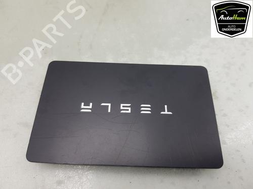 Módulo eletrónico TESLA MODEL Y (5YJY) EV | BP32520551M83
