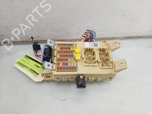 Used Fuse box Fuse box 38108485 38108485
