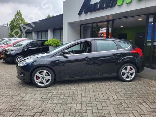 Used Left front door FORD FOCUS III 1.6 EcoBoost (150 hp) 29632727