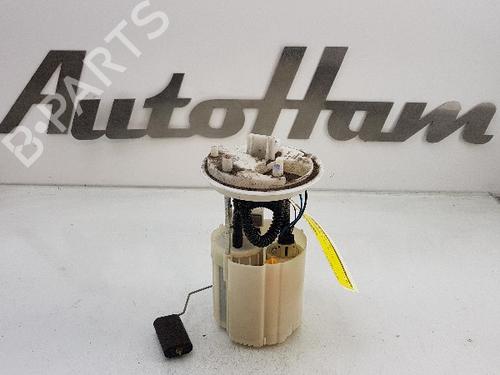 Used Fuel pump FIAT GRANDE PUNTO (199_) 1.2 (65 hp) 12007867