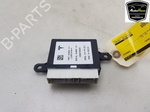 Control unit TESLA MODEL X (5YJX) 75D AWD | BP17358697M11 - Image 2