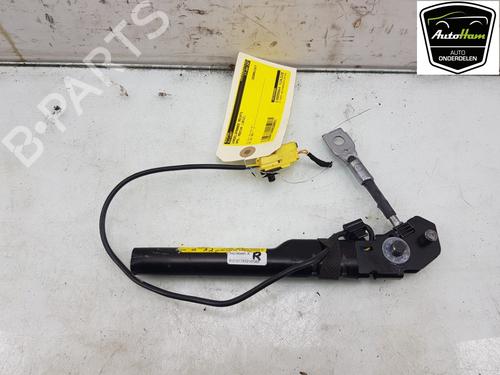 Used Seat buckle OPEL MERIVA B MPV (S10) 1.4 (75) (140 hp) 17652668