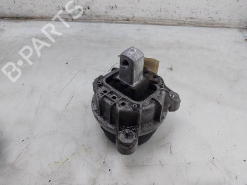 Support de moteur BMW 5 (F10) 535 i (306 hp) 31923202