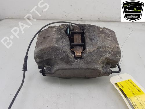 Used Right front brake caliper BMW 5 Touring (G31) 530 d (265 hp) 16420193