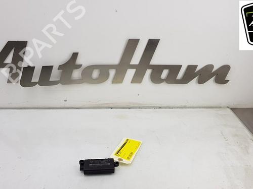 Used Electronic module Electronic module BMW 1 Convertible (E88) 118 d (143 hp) 19666878 19666878
