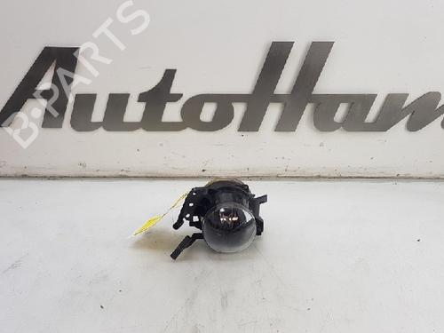 Used Right front fog light Right front fog light 12019281 12019281