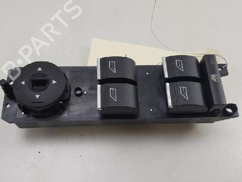 Switch FORD FOCUS III Turnier 1.0 EcoBoost | BP12013224I30