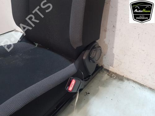 Right front seat TOYOTA AYGO (_B4_) 1.0 VVTi (KGB40) | BP22634901C16 