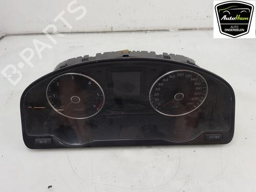 Used Instrument cluster VW TRANSPORTER T5 Van (7HA, 7HH, 7EA, 7EH) 2.0 TDI (102 hp) 13633732