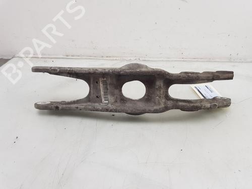 Right rear suspension arm MERCEDES-BENZ C-CLASS (W205) C 350 e (205.047) | BP26327548M15