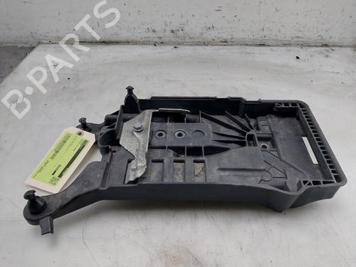 Used Support VW POLO VI (AW1, BZ1, AE1) 1.0 TSI (95 hp) 31851894