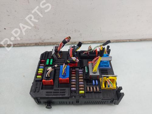 Used Fuse box Fuse box 37194910 37194910