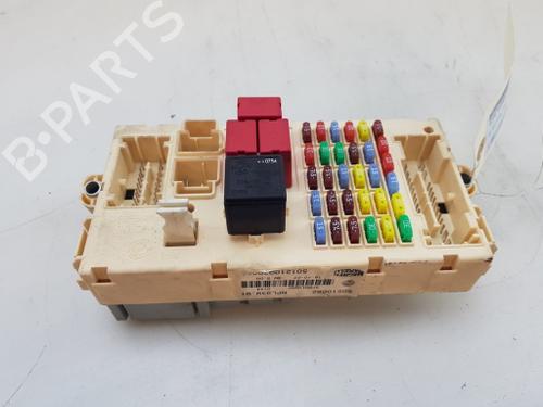 Used Fuse box Fuse box ALFA ROMEO 159 (939_) 3.2 JTS Q4 (939AXH1B, 939AXG22) (260 hp) 26883586 26883586