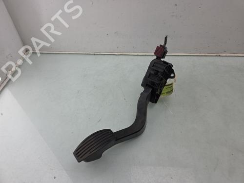 Pedal FIAT 500 (312_) Electric (EV) (113 hp) 31288149