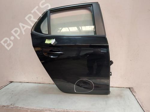 Porta posteriore destra Porta posteriore destra OPEL CORSA F (P2JO) 1.2 (68) (75 hp) 33845071 33845071