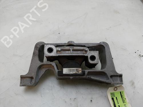 Used Engine mount Engine mount MERCEDES-BENZ CLA Coupe (C117) CLA 180 (117.342) (122 hp) 34603763 34603763