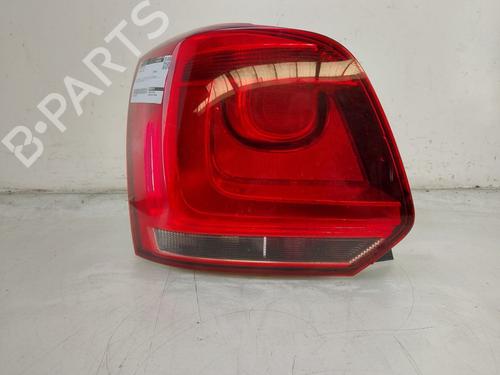 Used Left taillight Left taillight 32415607 32415607