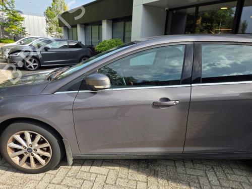 left-front-door-ford-focus-iii-turnier-2010-2011-2012-2013-2014-2015-2016-2017-2018-2019-2020-40451080 main image