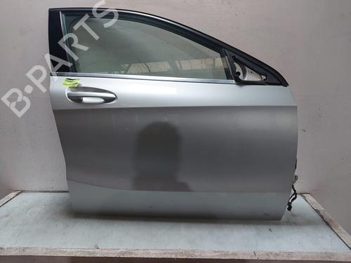 Used Right front door MERCEDES-BENZ A-CLASS (W176) A 180 (176.042) (122 hp) 32667259