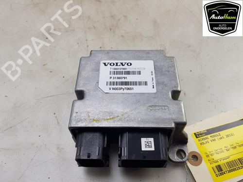 Used ECU airbags VOLVO V40 Hatchback (525) T3 GTDi (150 hp) 20720519