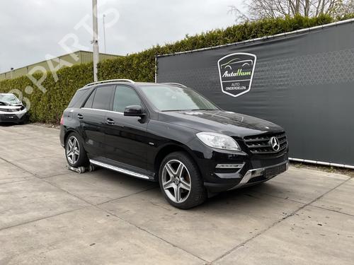 Hele Fronten Hele Fronten MERCEDES-BENZ M-CLASS (W166) ML 350 BlueTEC 4-matic (166.024, 166.023) (258 hp) 36530046 36530046