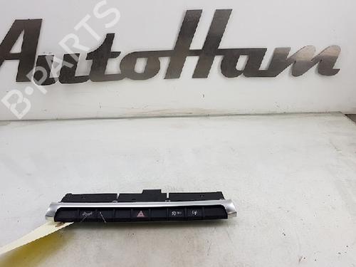 Used Switch Switch AUDI A3 Sportback (8VA, 8VF) 1.2 TFSI (110 hp) 12023769 12023769