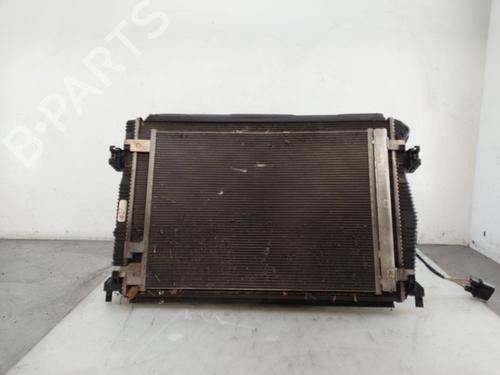 Used Radiator set Radiator set 32133445 32133445