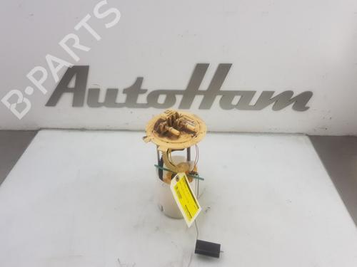 Used Fuel pump RENAULT KADJAR (HA_, HL_) 1.6 dCi 130 (HLA4) (130 hp) 12035527
