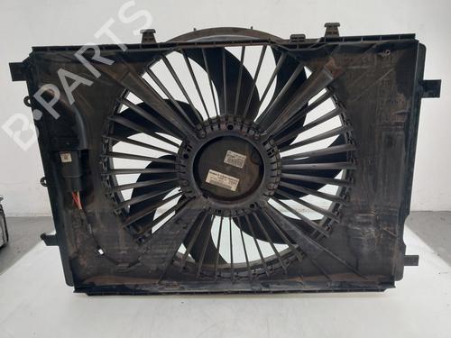 Radiator fan MERCEDES-BENZ C-CLASS (W204) C 180 CGI (204.049) | BP30610831M35