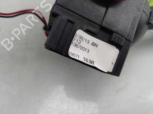 Headlight switch RENAULT CAPTUR I (J5_, H5_) 0.9 TCe 90 | BP37170005I24 - Image 4