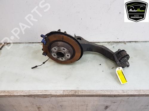 Used Right rear steering knuckle BMW 1 (F40) 118 i (140 hp) 19279986