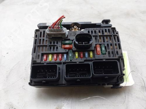 Fuse box CITROËN C4 Coupe (LA_) 1.6 16V | BP35782946E1 - Image 2