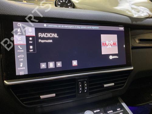 Used Instrument cluster PORSCHE CAYENNE (9YA) 3.0 E-Hybrid AWD (9YAAE1) (462 hp) 29823472