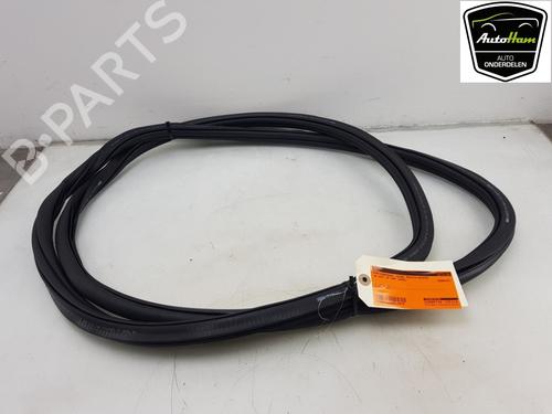 Used Rubber door seal VW GOLF SPORTSVAN VII (AM1, AN1) 1.5 TSI (150 hp) 13148892