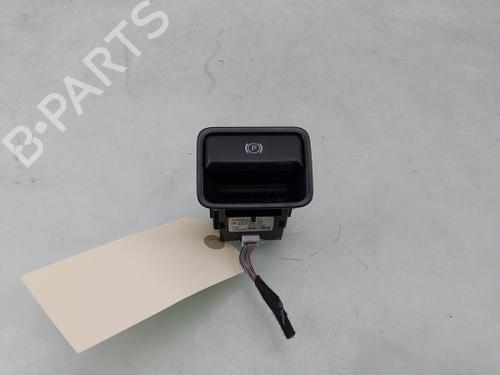 Used Switch Switch MERCEDES-BENZ GLE Coupe (C292) 450 AMG 4-matic (292.364) (367 hp) 33556815 33556815