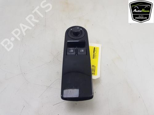 Used Switch Switch RENAULT CLIO IV (BH_) 0.9 TCe 90 (BHNF, BHMA, BHMH, BHJK, BHJR) (90 hp) 17121335 17121335