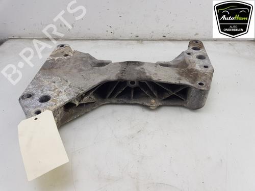 Used Gearbox mount Gearbox mount BMW 5 Touring (G31) 530 d (265 hp) 16420172 16420172