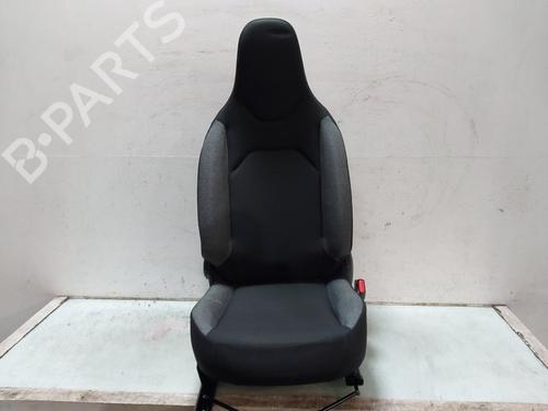 Banco frente direito TOYOTA AYGO X (_B7_) 1.0 VVT-i (KGB70) (72 hp) 30633910