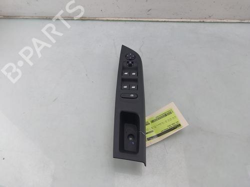 switch-opel-corsa-f-p2jo-2019-32748192 main image