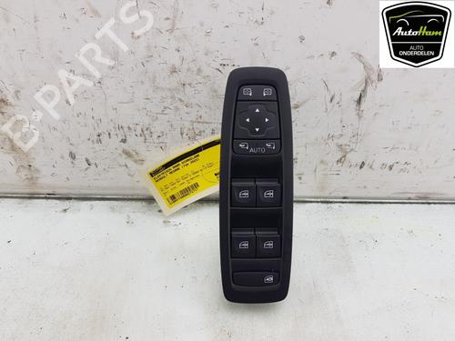 Used Switch RENAULT MEGANE IV Grandtour (K9A/M/N_) 1.3 TCe 140 (K9NB) (140 hp) 27239526